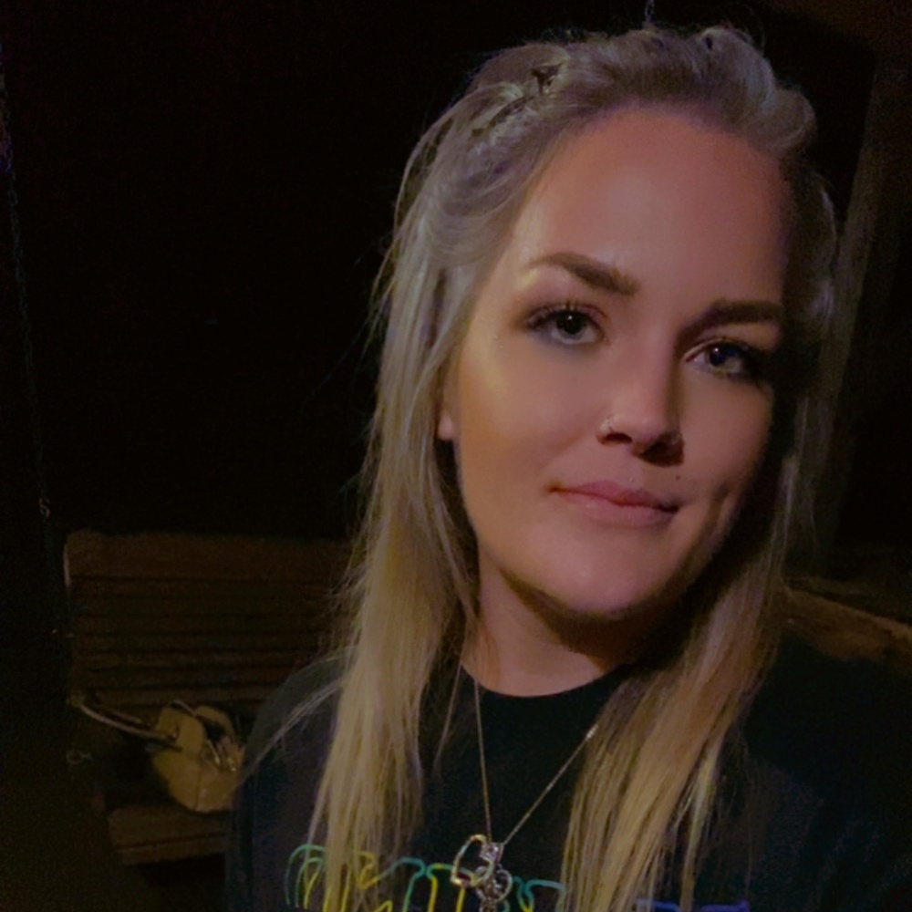 Meet your Posher, Megan